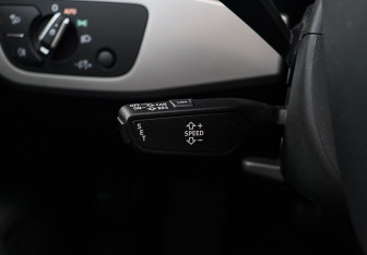 Подержанный автомобиль Audi A4 Sedan 2019 года (26 фото)