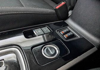 Подержанный автомобиль Mitsubishi Outlander 2019 года (26 фото)