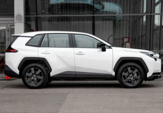 Новый Toyota RAV4 2026 (3 фото)