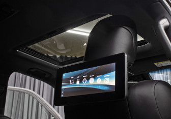 Подержанный автомобиль Toyota Land Cruiser Suv 2023 года (26 фото)