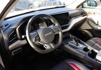 Подержанный автомобиль Haval F7 2023 года (7 фото)
