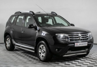 Подержанный автомобиль Renault Duster 2012 года (3 фото)