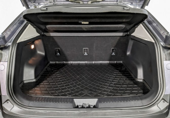 Подержанный автомобиль Omoda C5 2023 года (10 фото)