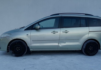 Подержанный автомобиль Mazda 5 2008 года (8 фото)
