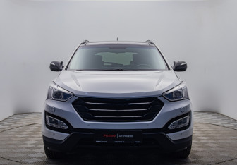Подержанный автомобиль Hyundai Santa Fe 2013 года (8 фото)