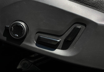 Подержанный автомобиль Volvo XC60 2021 года (18 фото)