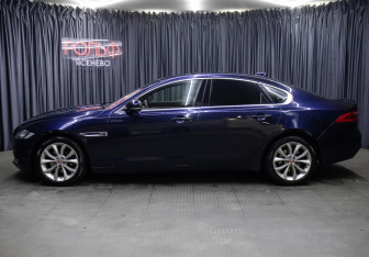 Подержанный автомобиль Jaguar XF Sedan 2016 года (8 фото)