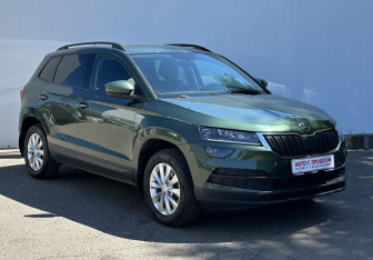 Подержанный автомобиль Skoda Karoq 2021 года (3 фото)