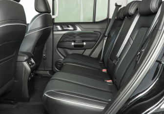 Подержанный автомобиль Tank 300 2024 года (10 фото)