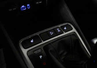 Подержанный автомобиль Hyundai Creta 2016 года (10 фото)