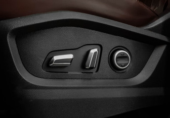 Подержанный автомобиль Chery Tiggo 8 Pro Max 2023 года (25 фото)