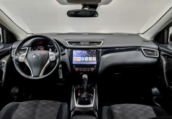 Подержанный автомобиль Nissan Qashqai 2018 года (14 фото)
