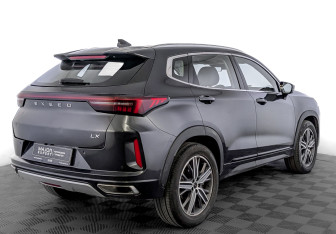 Подержанный автомобиль Exeed LX 2022 года (5 фото)