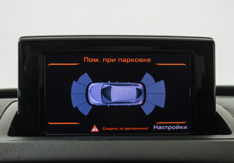 Подержанный автомобиль Audi Q3 2014 года (11 фото)