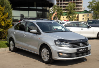 Подержанный автомобиль Volkswagen Polo Sedan 2018 года (2 фото)