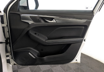 Подержанный автомобиль Haval Jolion 2022 года (24 фото)