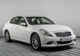 Подержанный автомобиль Infiniti G Sedan 2010 года (3 фото)