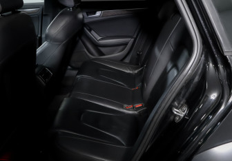 Подержанный автомобиль Audi A4 allroad 2015 года (10 фото)