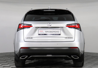 Подержанный автомобиль Lexus NX 2015 года (6 фото)