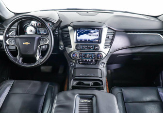 Подержанный автомобиль Chevrolet Tahoe 2015 года (8 фото)