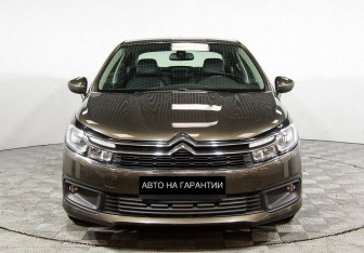 Подержанный автомобиль Citroen C4 Sedan 2018 года (5 фото)