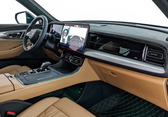 Новый GAC GS8 2025 (9 фото)