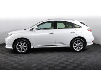 Подержанный автомобиль Lexus RX 2012 года (8 фото)