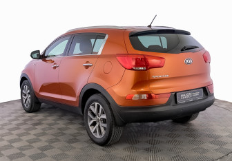 Подержанный автомобиль Kia Sportage 2014 года (7 фото)