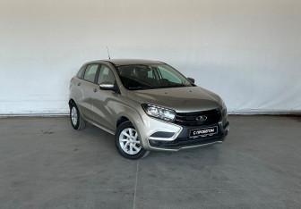 Подержанный автомобиль LADA (ВАЗ) XRAY 2016 года (3 фото)