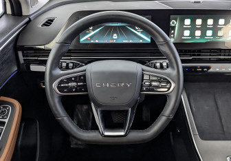 Подержанный автомобиль Omoda C5 2022 года (21 фото)