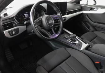 Подержанный автомобиль Audi A5 Coupe 2018 года (9 фото)