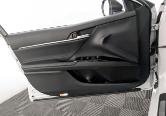 Подержанный автомобиль Toyota Camry Sedan 2020 года (19 фото)