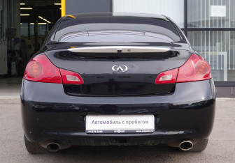 Подержанный автомобиль Infiniti G Sedan 2007 года (6 фото)
