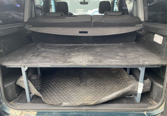 Подержанный автомобиль УАЗ Patriot 2016 года (10 фото)