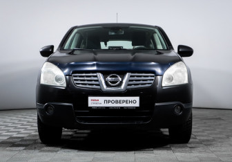 Подержанный автомобиль Nissan Qashqai 2008 года (2 фото)