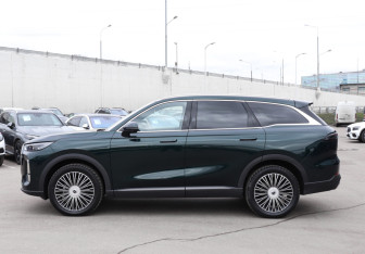 Подержанный автомобиль Chery Tiggo 9 2024 года (8 фото)