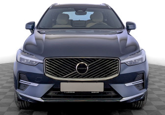 Новый Volvo XC60 2025 (5 фото)