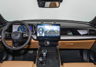 Новый GAC GS8 2025 (10 фото)