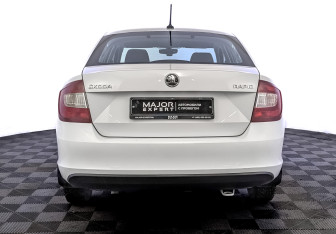 Подержанный автомобиль Skoda Rapid Liftback 2019 года (6 фото)