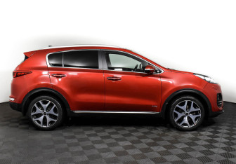 Подержанный автомобиль Kia Sportage 2016 года (4 фото)