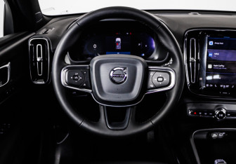 Новый Volvo XC40 2024 (22 фото)