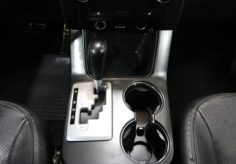Подержанный автомобиль Kia Sorento 2009 года (18 фото)