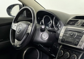 Подержанный автомобиль Mazda 6 Sedan 2007 года (9 фото)