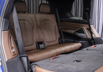 Подержанный автомобиль BMW X7 2019 года (13 фото)