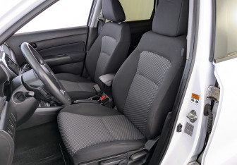 Подержанный автомобиль Suzuki Vitara 2016 года (20 фото)