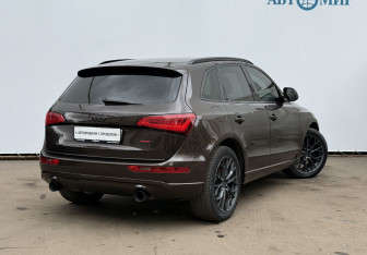 Подержанный автомобиль Audi Q5 2015 года (5 фото)