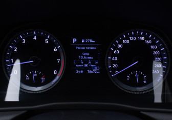 Подержанный автомобиль Hyundai Sonata 2021 года (12 фото)