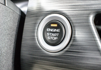 Подержанный автомобиль Geely Tugella 2022 года (16 фото)