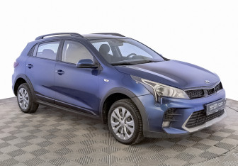 Подержанный автомобиль Kia Rio Hatchback 2021 года (3 фото)