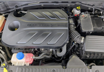 Подержанный автомобиль Changan UNI-T 2024 года (9 фото)